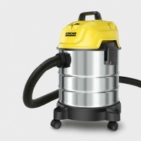 Хозяйственный пылесос Karcher.