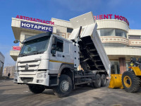 Самосвал Howo 6x4 CNG метан газли