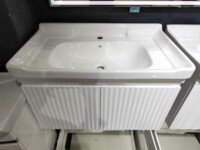 Подвесной умывальник с зеркальным шкафом GOLD BANYO 60см